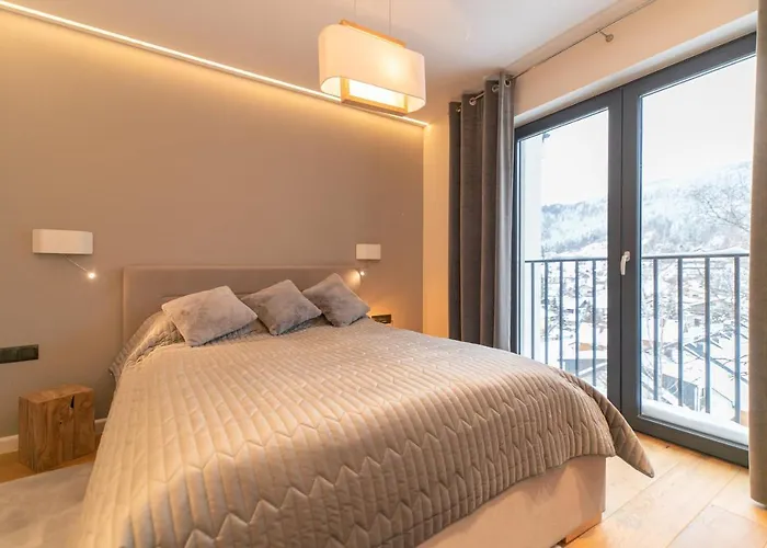Dwupoziomowy Enklawa Pod Skrzycznem Z Sauna I Bilardem - Dream Apartment
